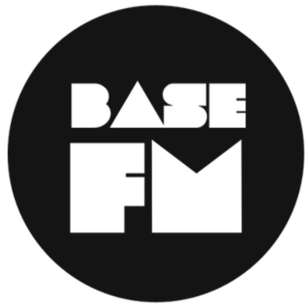 Base Fm